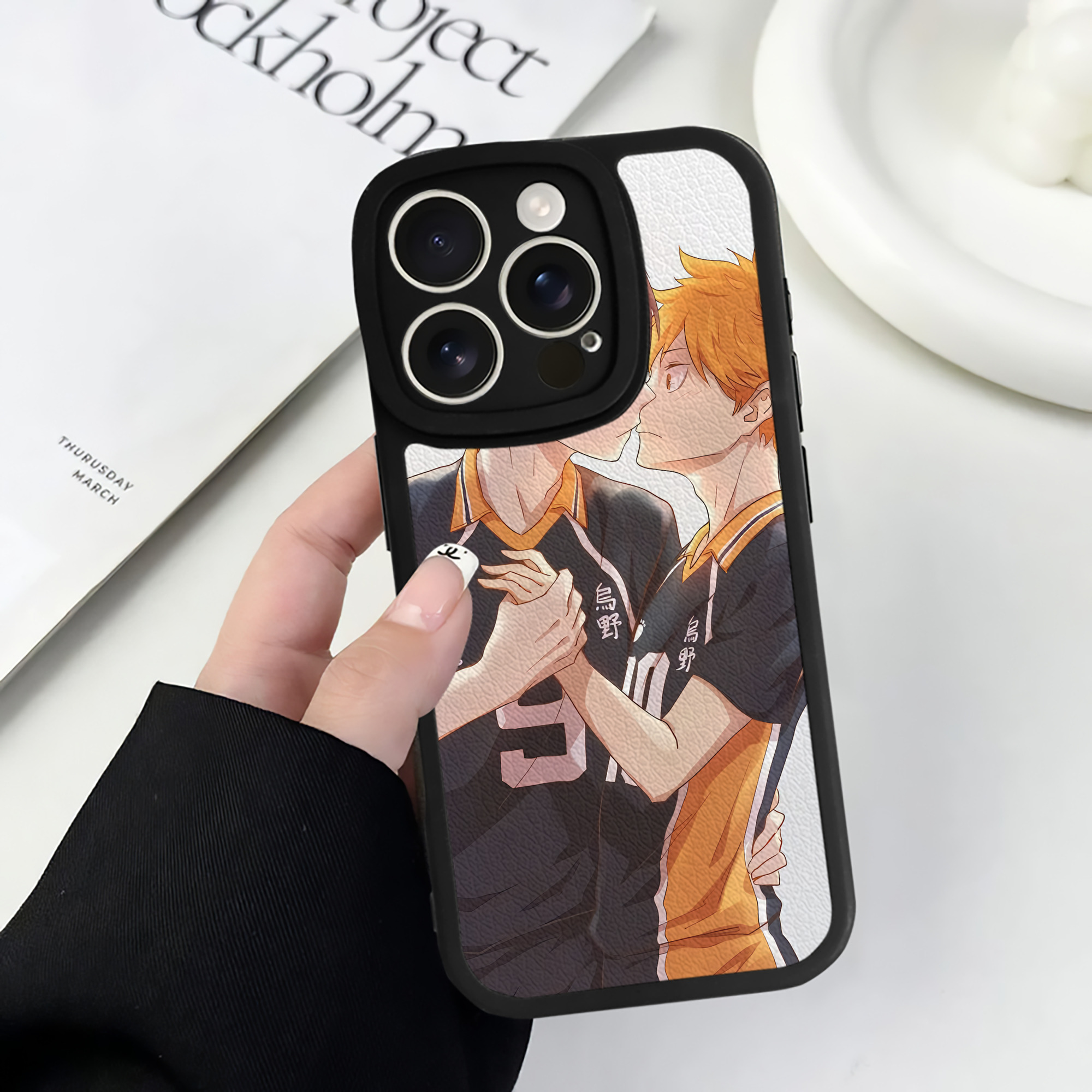（画像用） ハイキュー!! Haikyu!! 【iPhone 16シリーズ対応】シリコンスマホケース（レザー調） 材質：シリコン